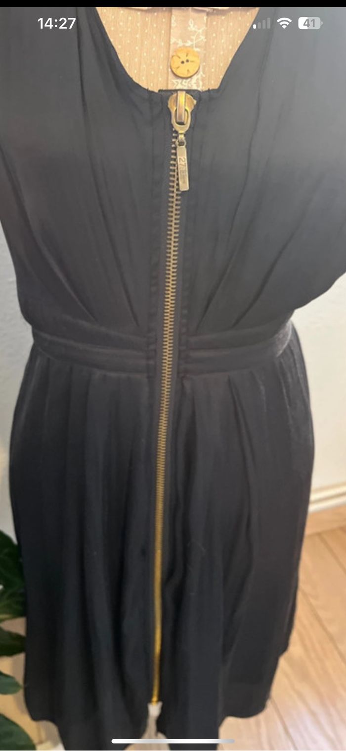 Robe marine - photo numéro 2