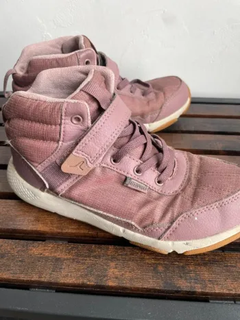 Basket fille rose decathlon