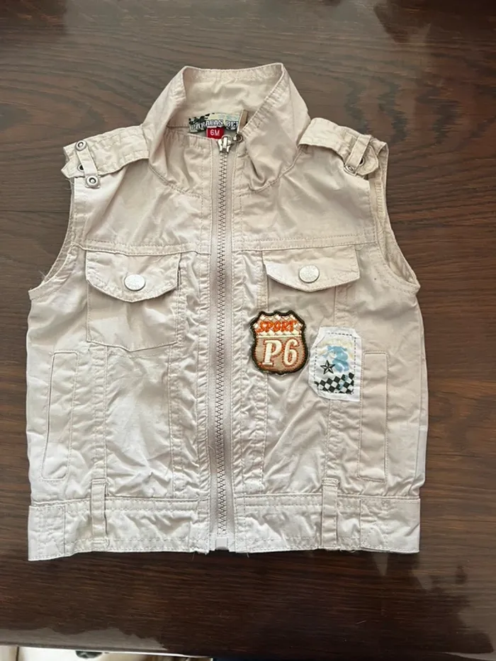 Veste sans manches 6 mois