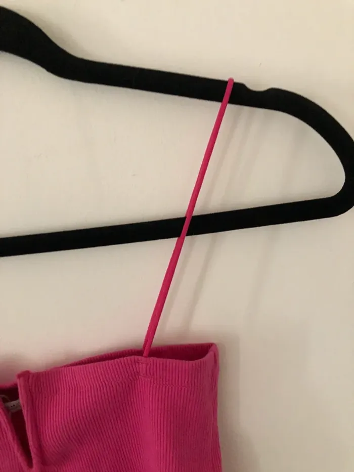 Crop top Zara TBE Taille M - photo numéro 4