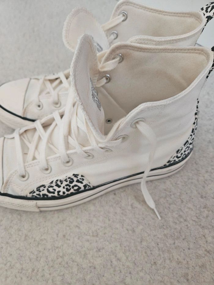 Converse montante - photo numéro 2
