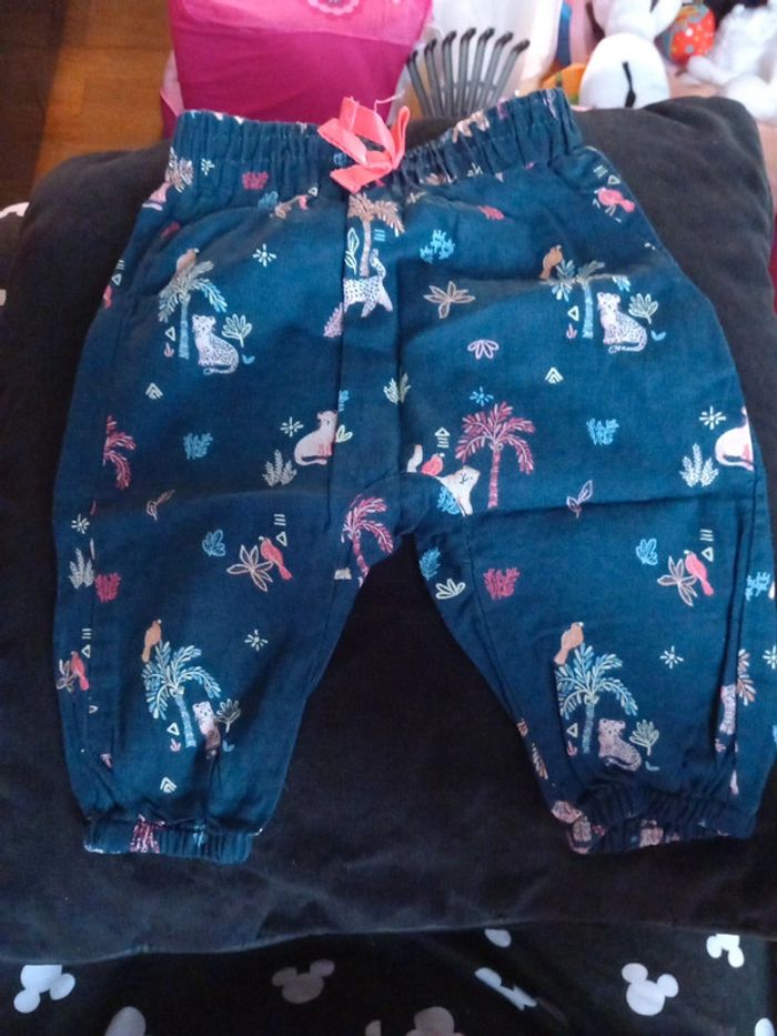Pantalon taille 3mois 59cm tao tape à l œil - photo numéro 1