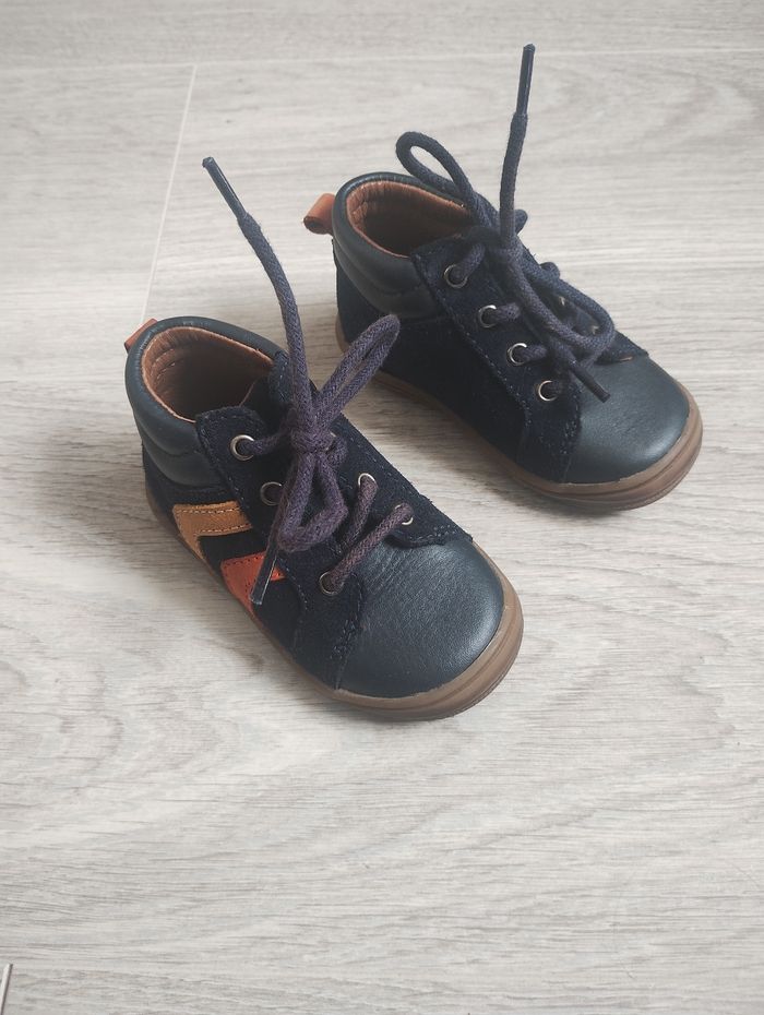 Chaussures Bellamy NEUVE 20