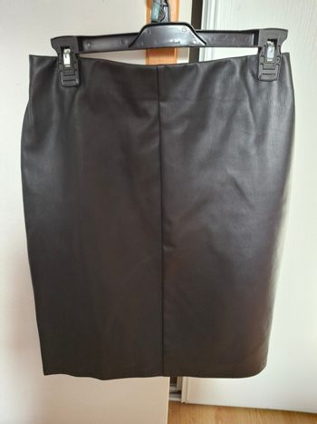 Jupe droite simili cuir