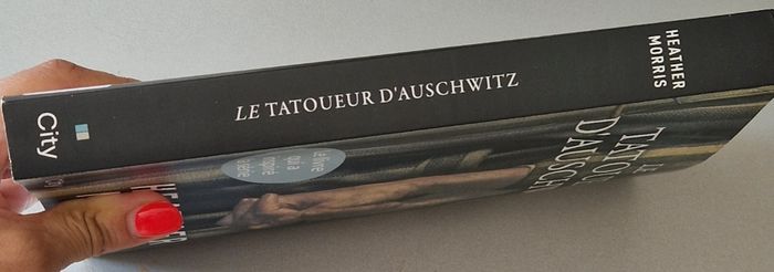 Livre "Le tatoueur d'Auschwitz" - photo numéro 3