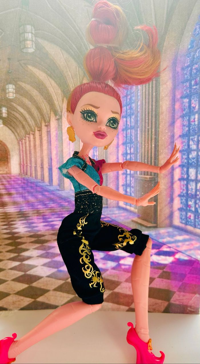 Poupée Monster High Gigi Grant - photo numéro 7