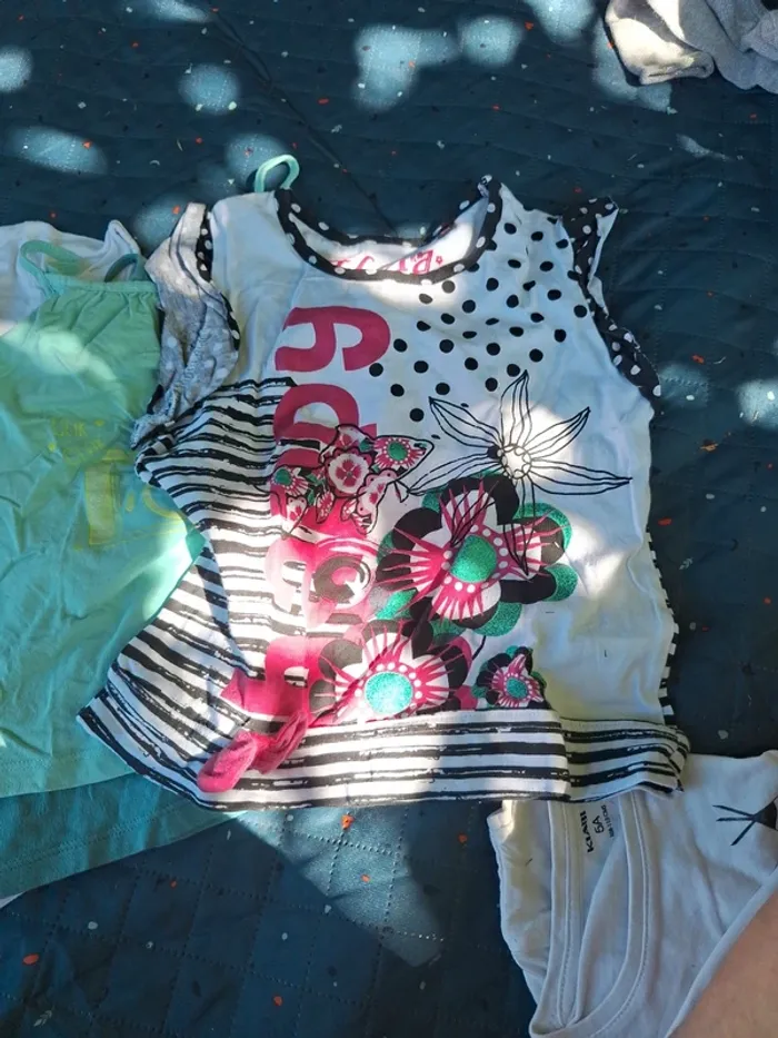 Lot tee-shirts shirt - photo numéro 2