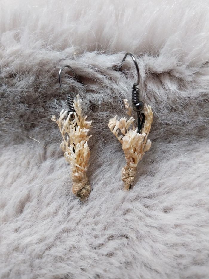 Boucles d'oreilles fleurs séchées