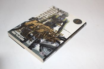 Kamen Teacher Black Tome 1