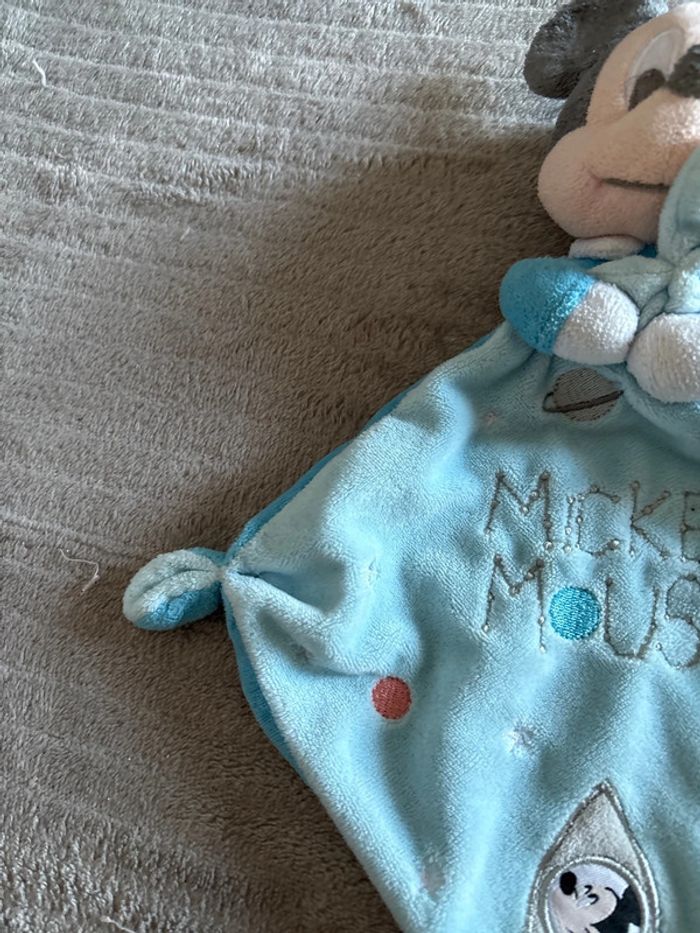 Doudou Mickey - photo numéro 4