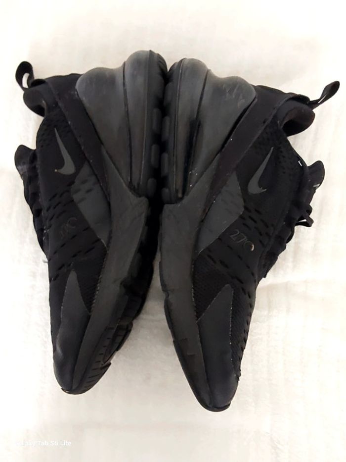 Basket Nike air garçon pointure 37,5 - photo numéro 6