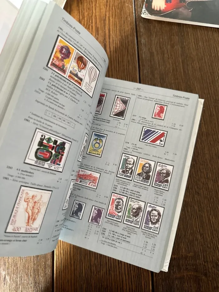 Livre timbre de France, 2011 tome 1 - photo numéro 6