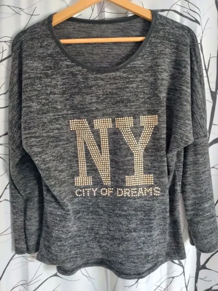 Pull fin manches longues femme gris chiné NY City of Dreams