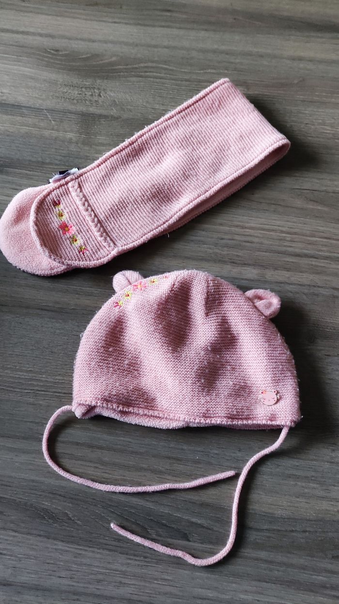 Ensemble bonnet et écharpe
