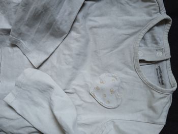 Lot de pulls et t-shirts manches longues