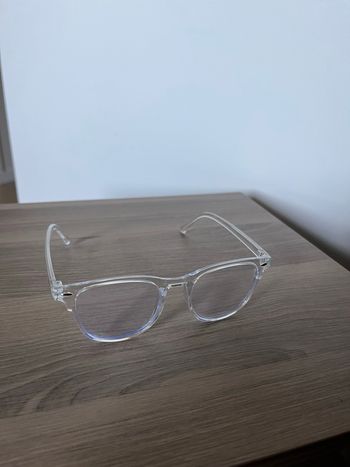 Lunette transparente neuve