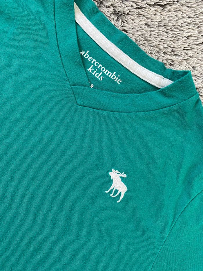 Teeshirt manches courtes Abercrombie- 7/8 ans - photo numéro 2