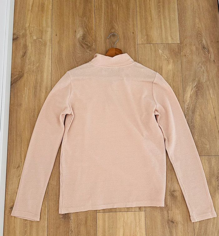 Joli pull fin - photo numéro 3