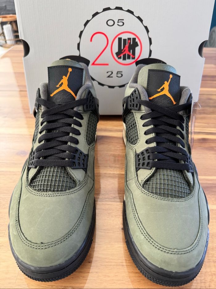 Jordan 4 x Undefeated - photo numéro 3