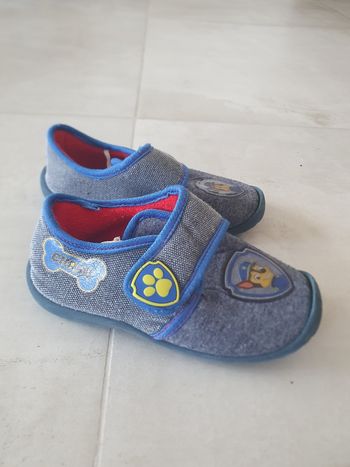 P 28 chausson Chase Pat Patrouille Paw Patrol