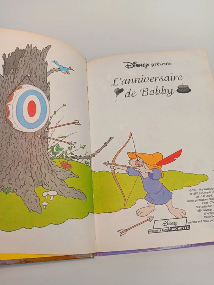 Livre Disney mickey club du livre Robin des bois l'anniversaire de Bobby 1 - photo numéro 4