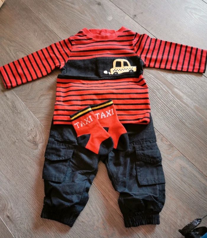 Ensemble bébé garçon 3 mois comme neuf taxi