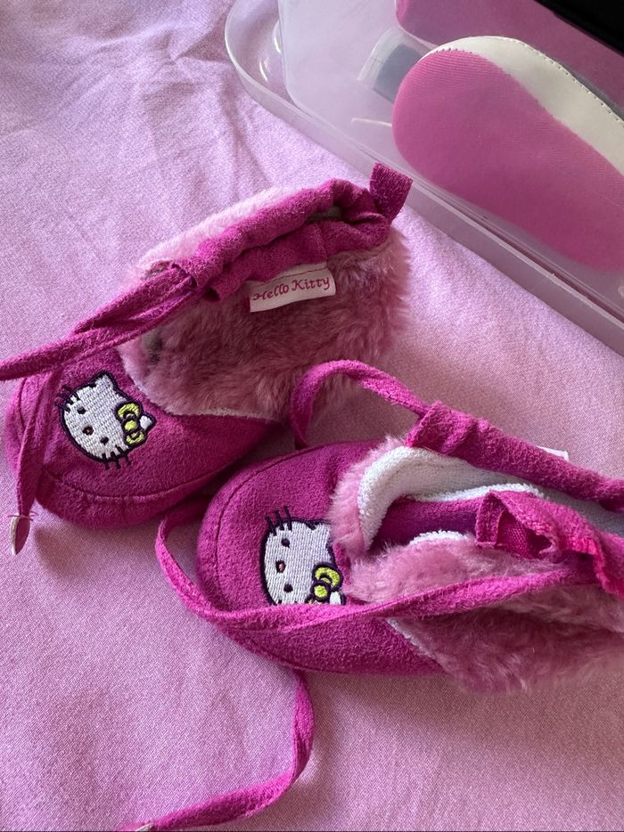 Chausson hello Kitty 18/19 - photo numéro 3