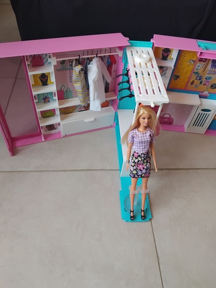 Dressing Barbie Dream closet - photo numéro 2