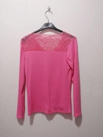 T-shirt rose bubblegum avec dentelleT-shirt rose bubblegum avec dentelle