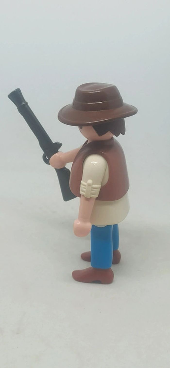 Homme Cowboy avec gilet et chapeau marron playmobil - photo numéro 2