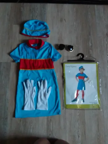 Déguisement costume fille hôtesse de l air 8 ans