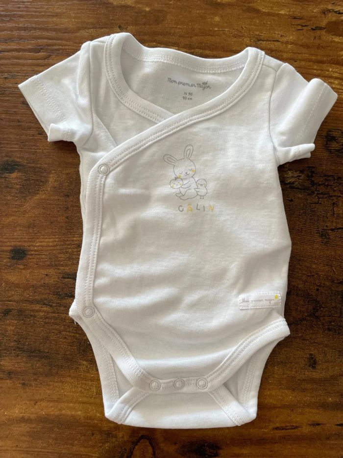 Lot de 2 bodies blanc et motif lapin caché coeur à manches courtes - photo numéro 3