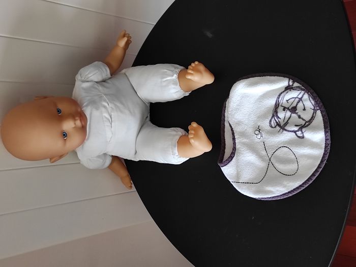 🍼 Bavoir en éponge Winnie l’Ourson – mixte 0-3 mois - photo numéro 1