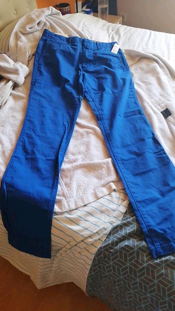 Pantalon neuf coupe slim