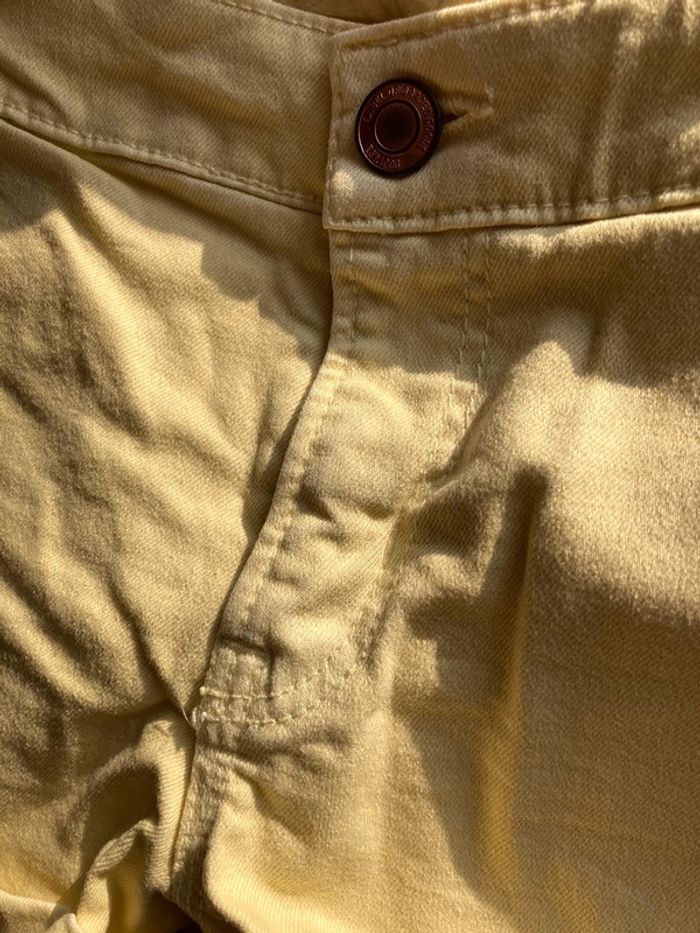 Short jaune taille 40 - photo numéro 4