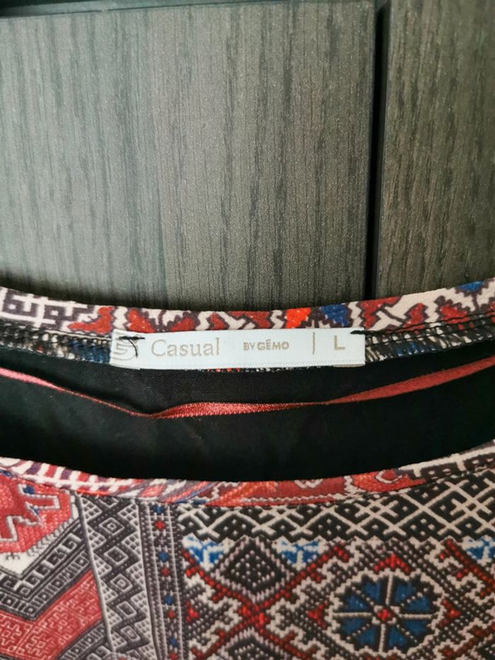 T-shirt motifs géométriques - photo numéro 4
