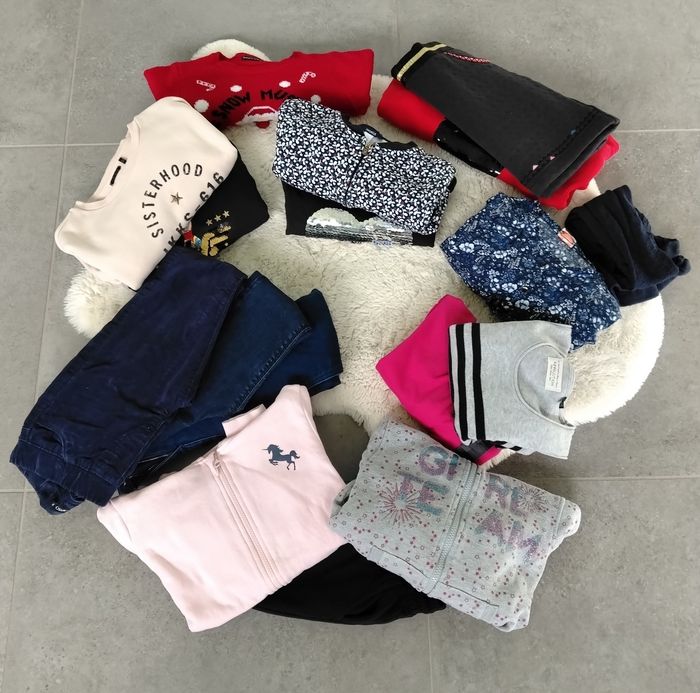 Lot de vêtements automne/hiver fille 8 ans