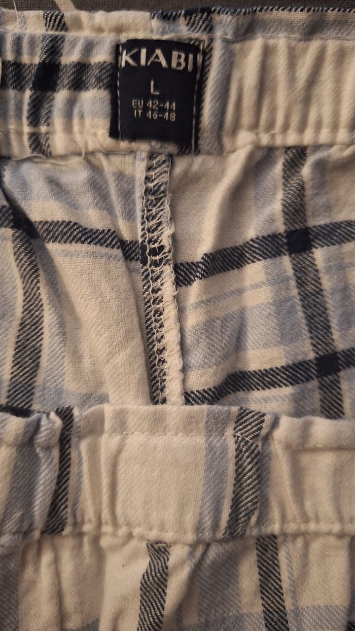 Ensemble pyjama en flanelle léger bleu et blanc  à carreaux - photo numéro 3