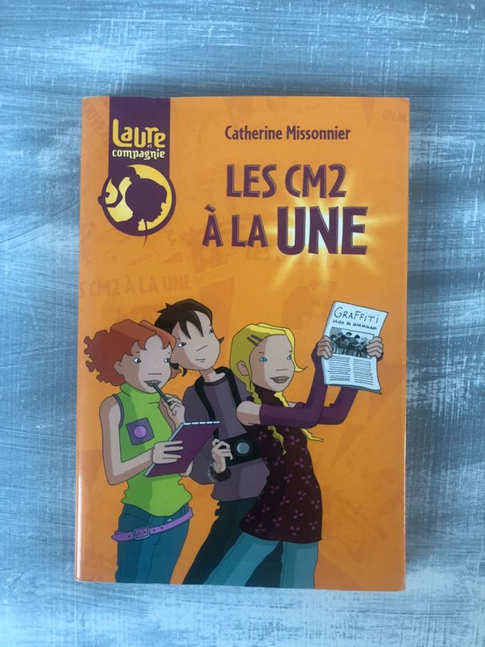 Livre enfants "les CM2 à la une"