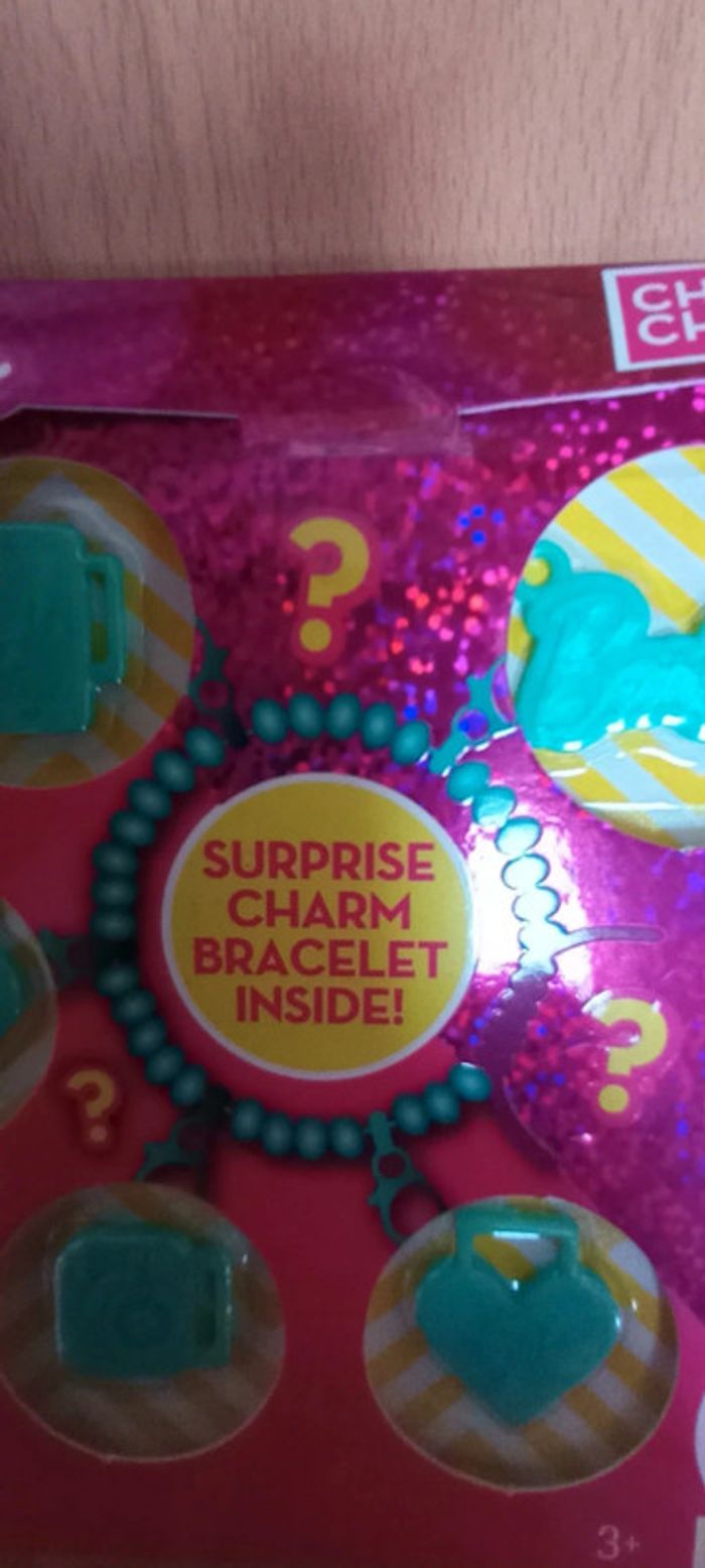 Bracelet et charms Barbie Neuf - photo numéro 10