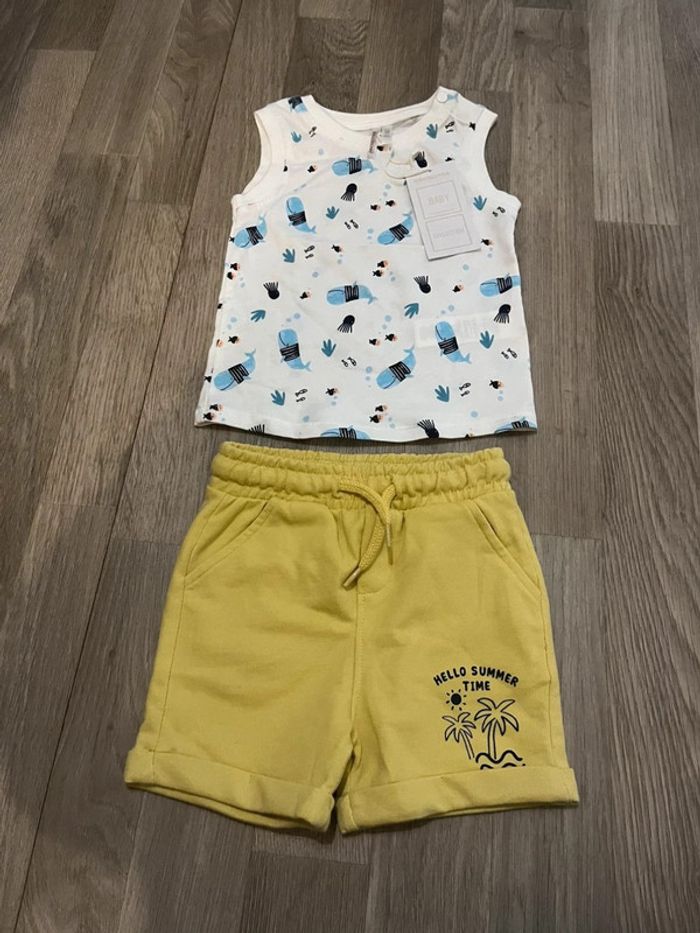 Ensemble short plus tee shirt orchestra taille 12 mois