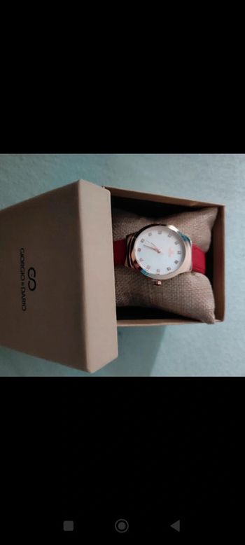 Belle petite montre