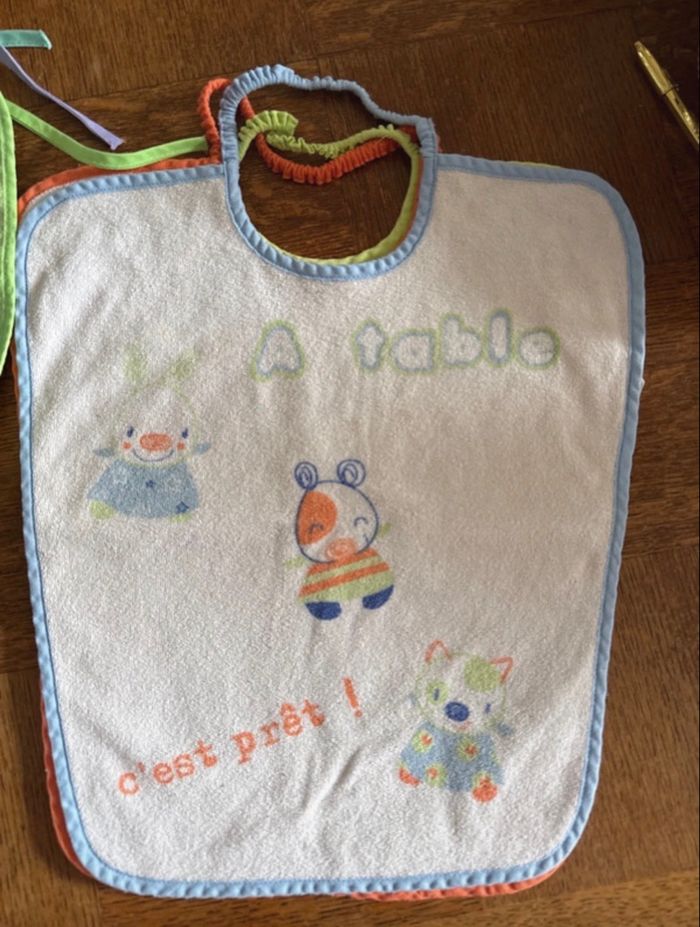 Lot de 8 bavoirs - photo numéro 8