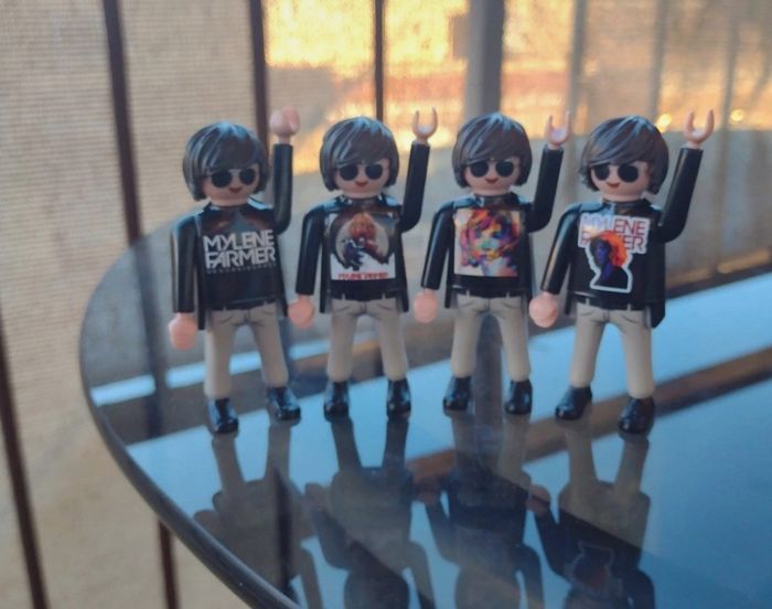 Mylène Farmer lot de 4 playmobil