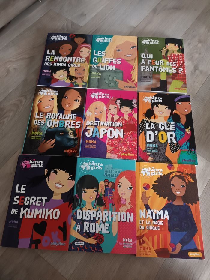 Lot de 9 livres kinra girls moka anne cresci playbac  Lot de 9 livre neuf fille  Destination japon L