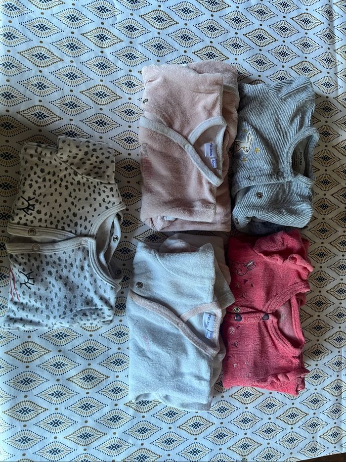 Lot de pijamas naissance - photo numéro 6