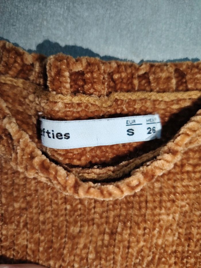 Pull chaud - photo numéro 2