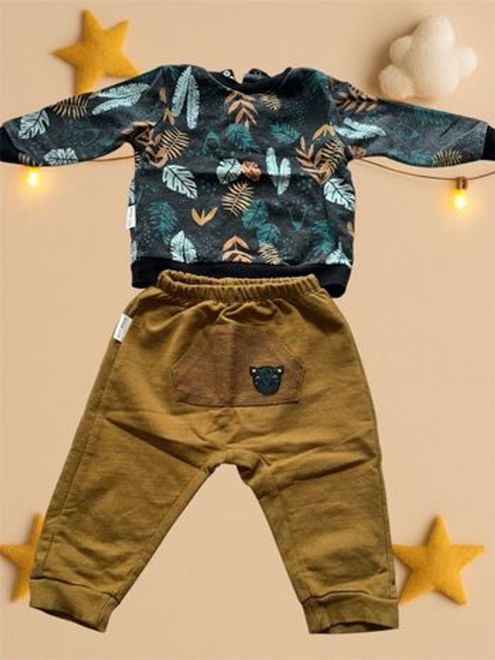 Lot vêtements 6 mois - photo numéro 3