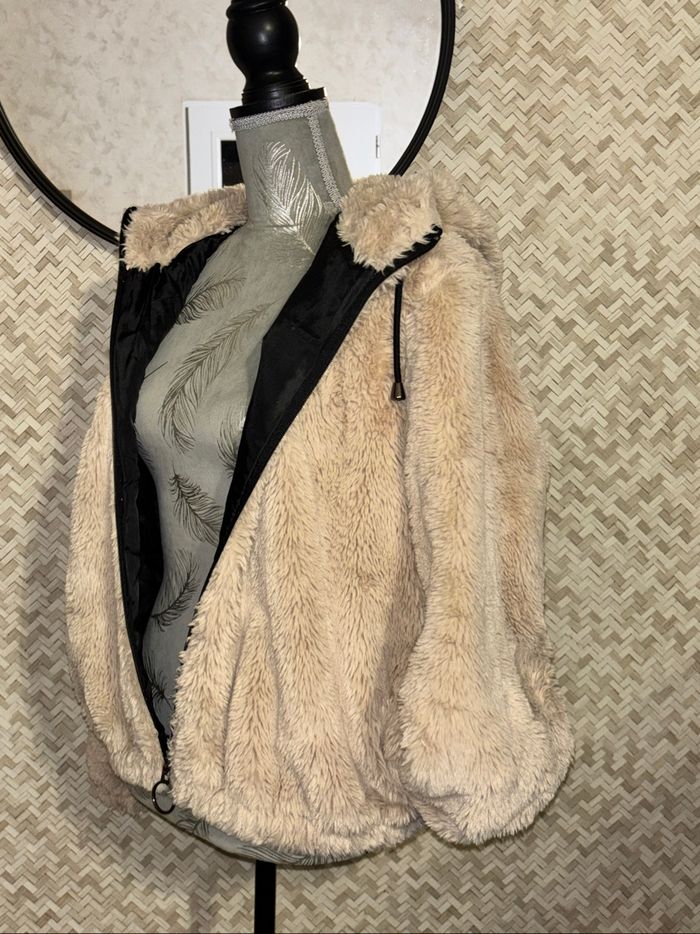 Gilet pilou-pilou beige à capuche, taille S, tout doux et cocooning - photo numéro 5