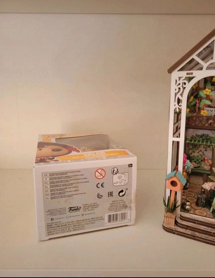 🌺 Pop Funko Fornite 463 Valor 🌺 - photo numéro 5